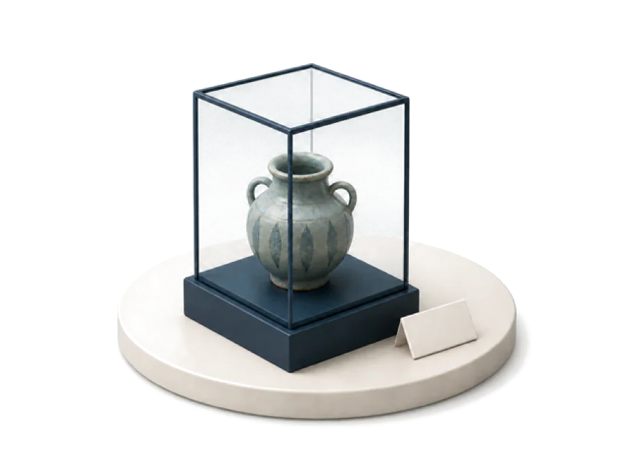 Museum display vitrine with a cultural heritage object